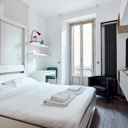 Corso Venezia View With Private Balcony - Corso Venezia Suite Milaan Buitenkant foto