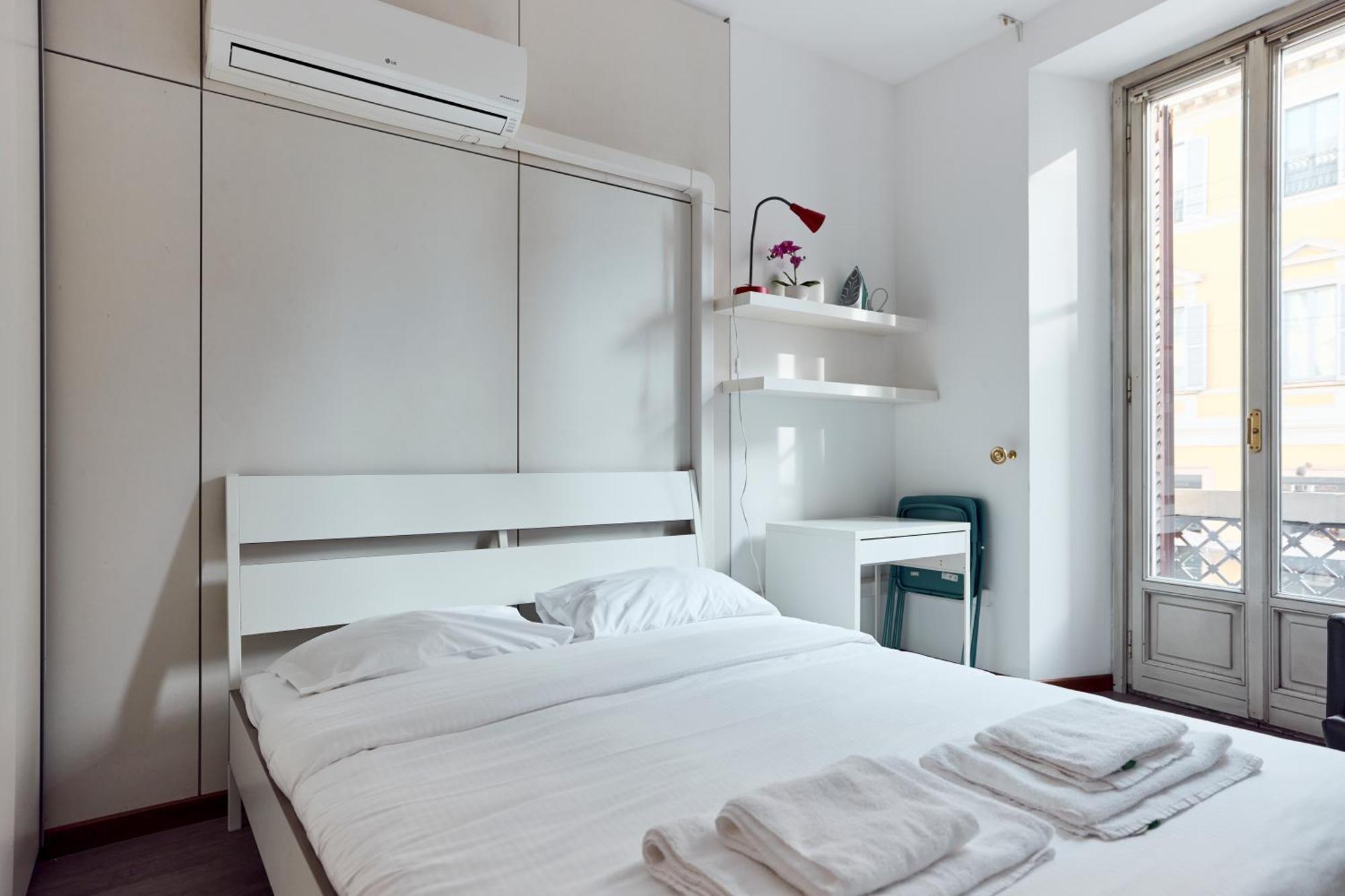 Corso Venezia View With Private Balcony - Corso Venezia Suite Milaan Buitenkant foto